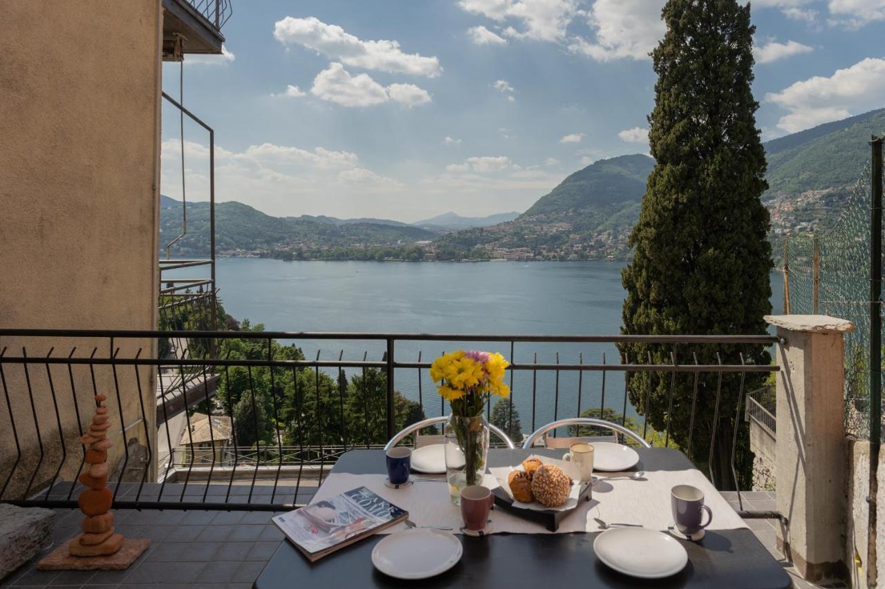 La Casa Dell'Architetto By Rent All Como Blevio Bagian luar foto